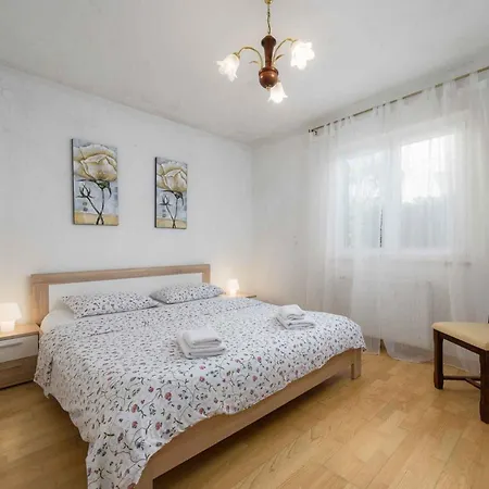 In - Istrien 51991 Porec